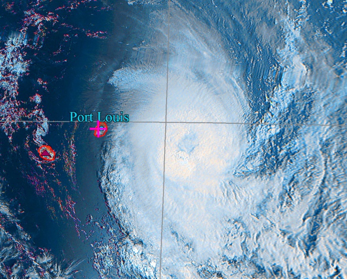 Météor M N2 à 08h49. Image de Jacques Gentil de 4Bornes. Météor M N2 à 08h49. Image de Jacques Gentil de 4Bornes.