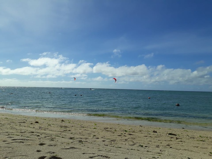 Hier à la Preneuse sur la côte ouest de Maurice. Merci à Tatie Tamarin.