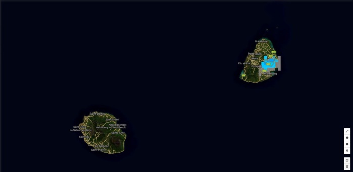 14h01: selon les toutes dernières images(et simulations) les averses s'étendent à l'est de Maurice.
