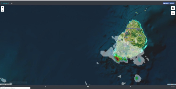 Image radar de 13h00. https://www.meteoi.re/ Image radar de 13h00. https://www.meteoi.re/