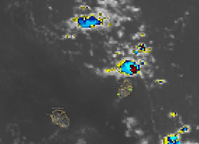 Photo satellite de midi.