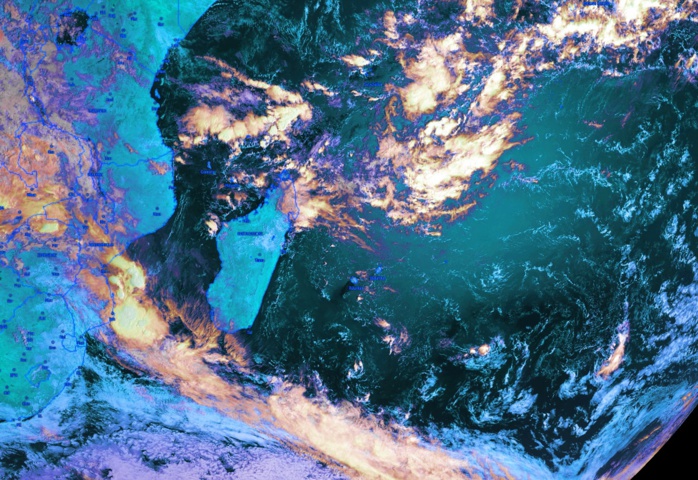 10h. Météosat8, Kobus. 10h. Météosat8, Kobus.