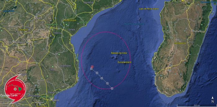 Bulletin d'alerte(TCFA) émis par le JTWC à 8h ce matin.
