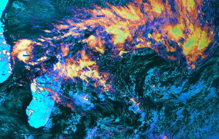 Météosat à 16h. Crédit image Kobus que j'ai "enhanced". Météosat à 16h. Crédit image Kobus que j'ai "enhanced".