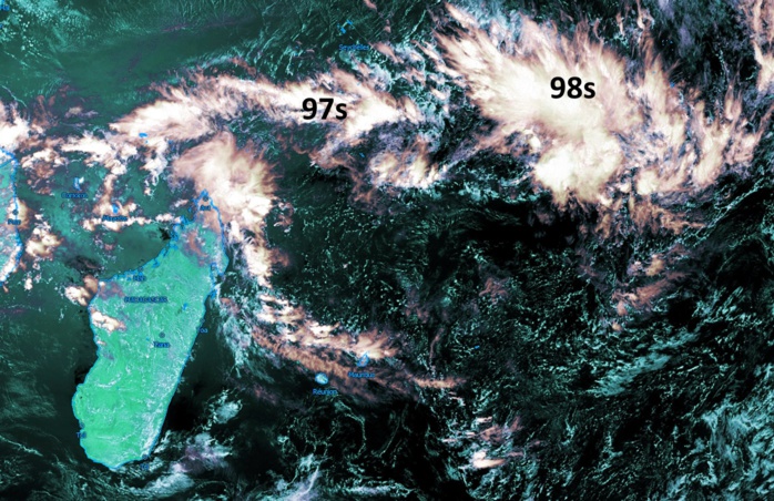 Météosat 13h. Crédit image: Kobus, que j'ai "enhanced".