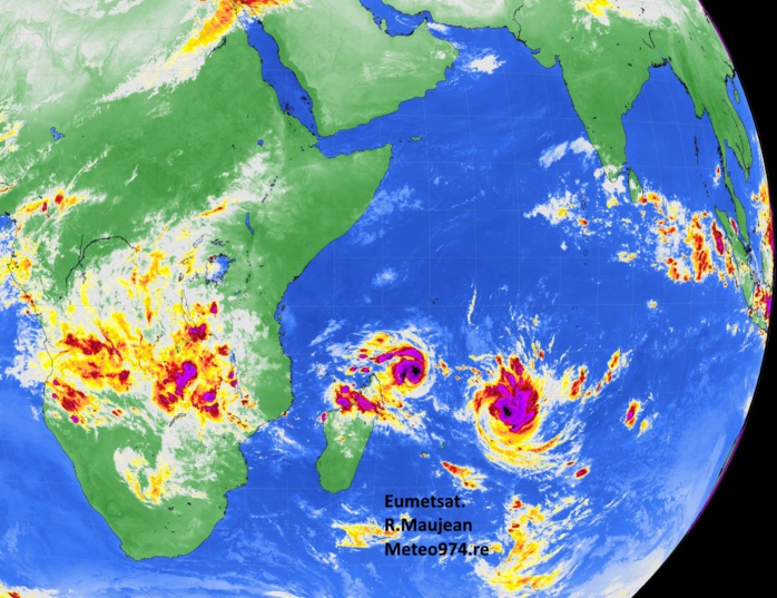 Satellite 7h. Plan plus large de la zone. Satellite 7h. Plan plus large de la zone.