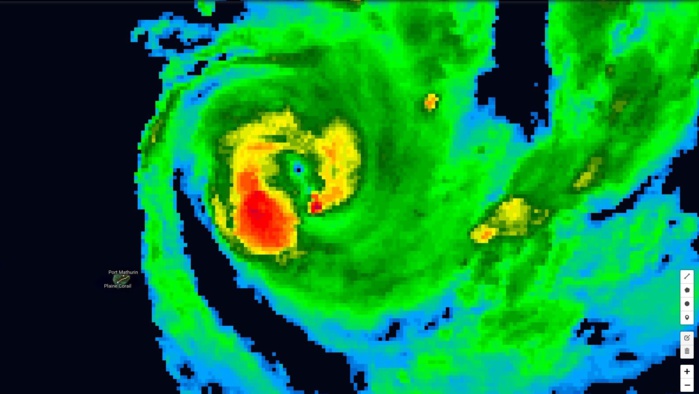 05h: le cyclone FUNANI est à son point le plus rapproché de Rodrigues à 240km au nord est