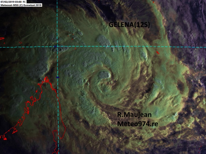 Photo satellite de 7h ce matin. Photo satellite de 7h ce matin.