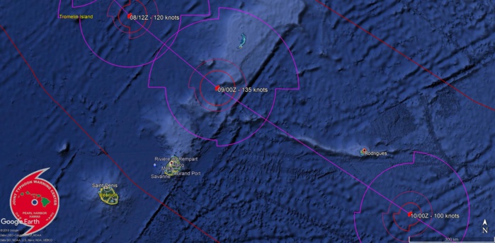 Prévisions de trajectoire et d'intensité du JTWC. GELENA pourrait s'intensifier considérabelement ces deux prochains jours.