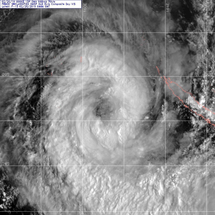 09UTC: cyclone OMA(15P): slow-moving and forecast to weaken next 5 days