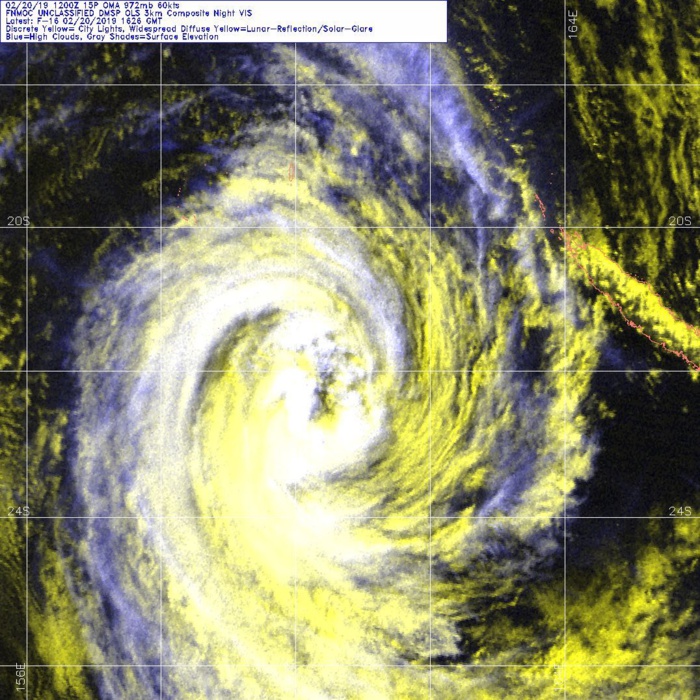 21UTC: cyclone OMA(15P): slow-moving and slowly weakening next 5 days