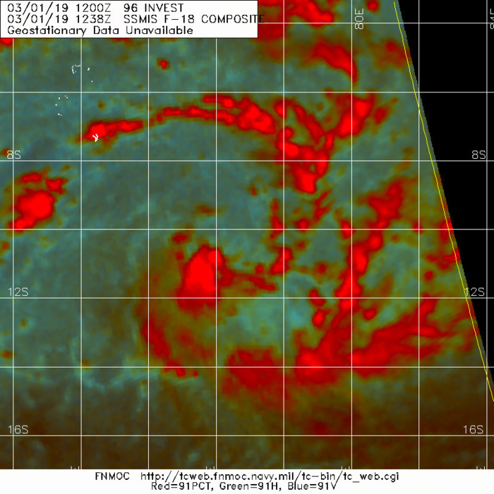 Micro-ondes de 16h38. Le centre est encore exposé(isolé) par rapport à la convection avec le quadrant nord plus faible mais le système s'organise et les vents plus forts dans le quadrant sud vont progressivement gagner la partie nord de la circulation cyclonique. Micro-ondes de 16h38. Le centre est encore exposé(isolé) par rapport à la convection avec le quadrant nord plus faible mais le système s'organise et les vents plus forts dans le quadrant sud vont progressivement gagner la partie nord de la circulation cyclonique.