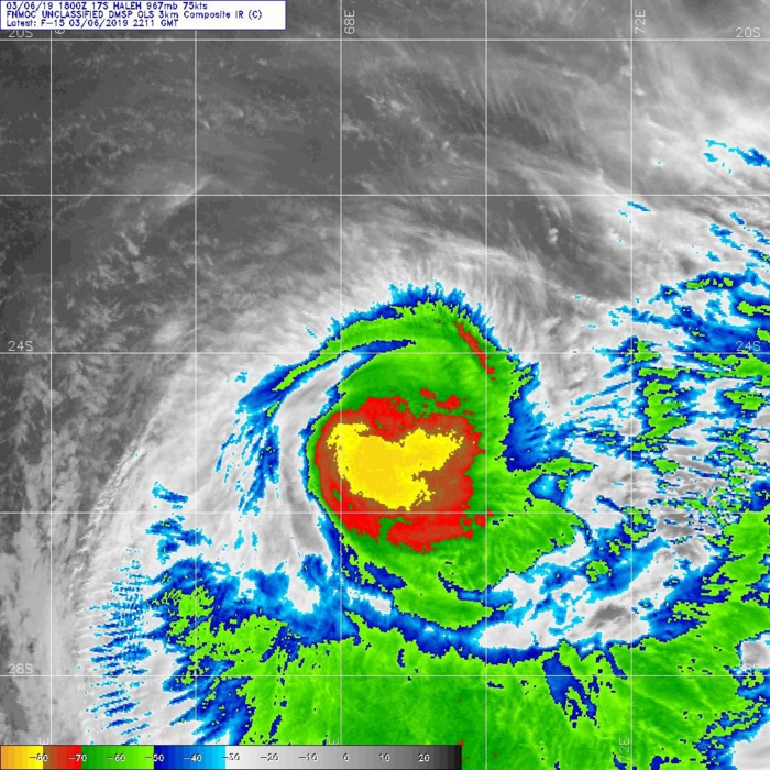 2211UTC