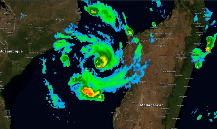 Satellite ce matin à 04heures.
