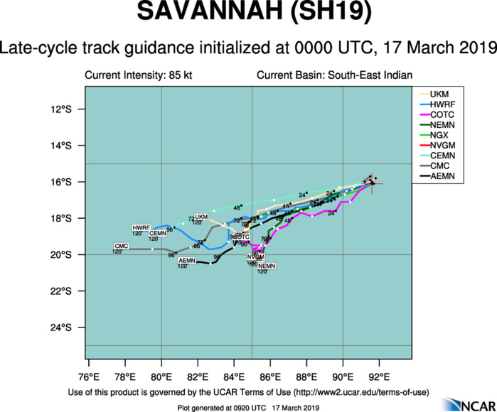09UTC: Cyclone SAVANNAH(19S) is now an intense cyclone, category 3 US right in the middle of the South Indian Ocean