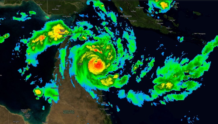 14UTC. Developping eye feature.