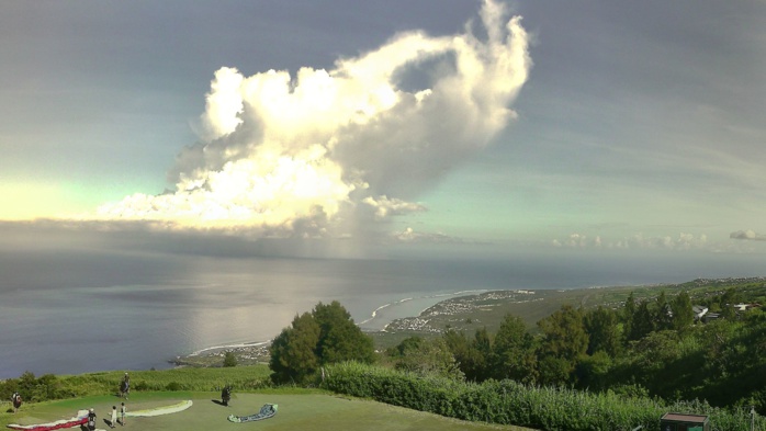 Vue sur les plages de l'ouest de la Réunion.