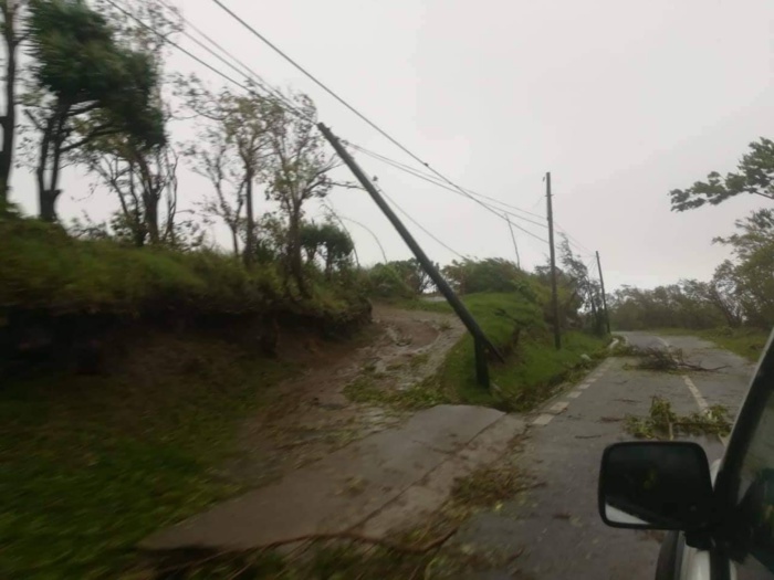 15h: Cyclone intense Joaninha à Rodrigues: photos de cet après midi à Rodrigues