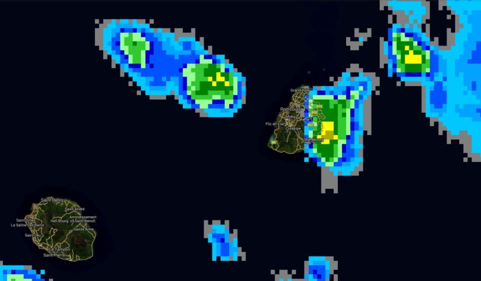10h45: des nuages actifs touchent les régions est et nord-est de Maurice. 10h45: des nuages actifs touchent les régions est et nord-est de Maurice.