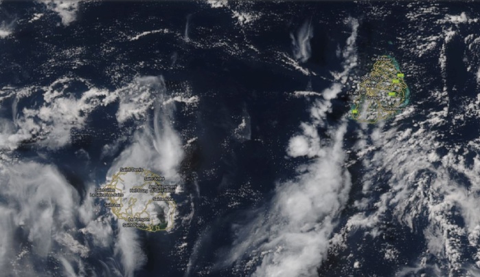 Maurice et la Réunion vues par le satellite NPP à 13h15 ce Vendredi.