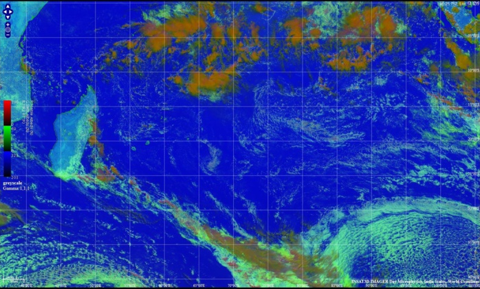 La zone vue par le satellite Insat3d à 11h30. La zone de convergence intertropicale(ZCIT) a repris ses quartiers. IMD