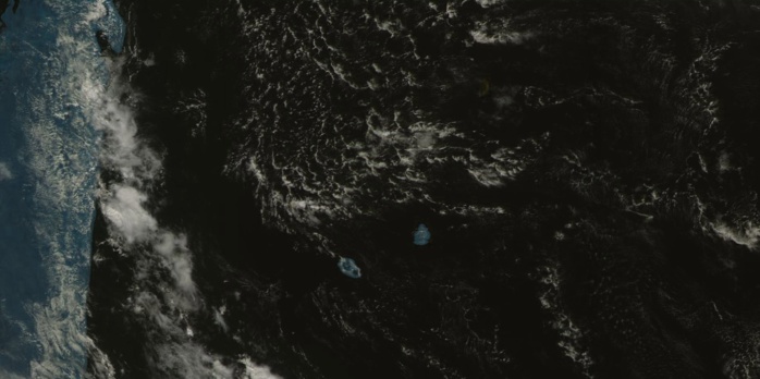 Goms-2 à midi. Meteo974 Goms-2 à midi. Meteo974