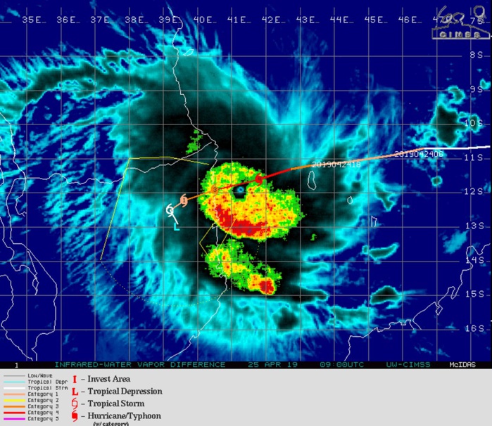 09UTC: TC KENNETH powerful and compact category 4 US, landfall forecast near Ingoane/Mozambique near 25/18UTC