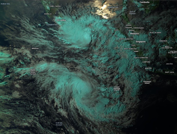0930UTC: INVEST 91B TO THE NORTH OF THE EQUATOR AND TC 25S TO THE SOUTH