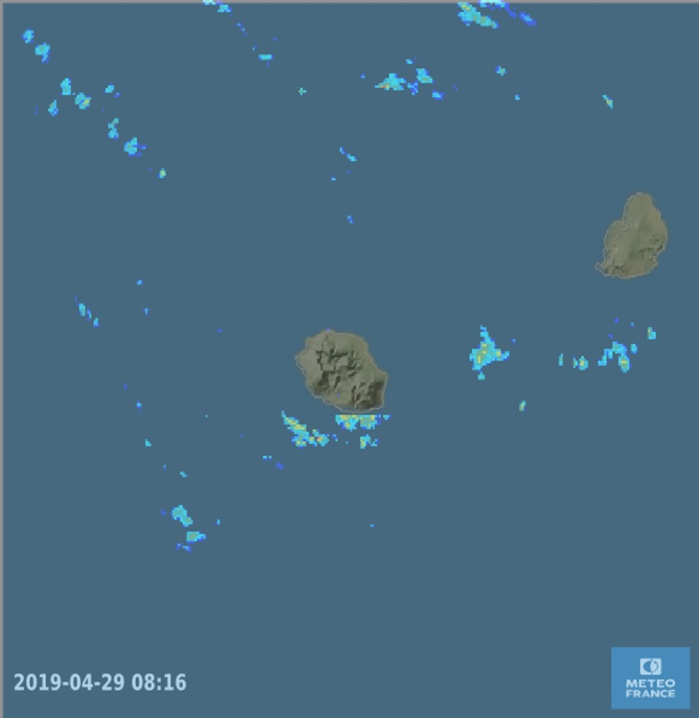 08h31: radars de Météo France Réunion: des entrées maritimes toucheront épisodiquement les régions sud des deux îles ces prochaines heures