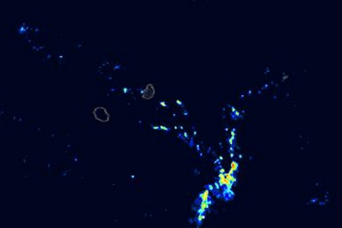 Modèle AROME de Météo France. Simulation pour la fin de la première partie de la nuit prochaine. Des averses pourraient intéresser les régions de la moitié ouest de MAURICE. Crédit image: Meteociel