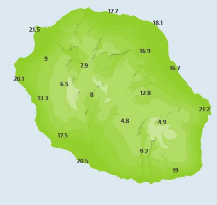 Températures relevées par les stations de Météo France à 6heures ce matin. Il fait 5° à Bourg Murât et à peine 17° à Saint Benoît.