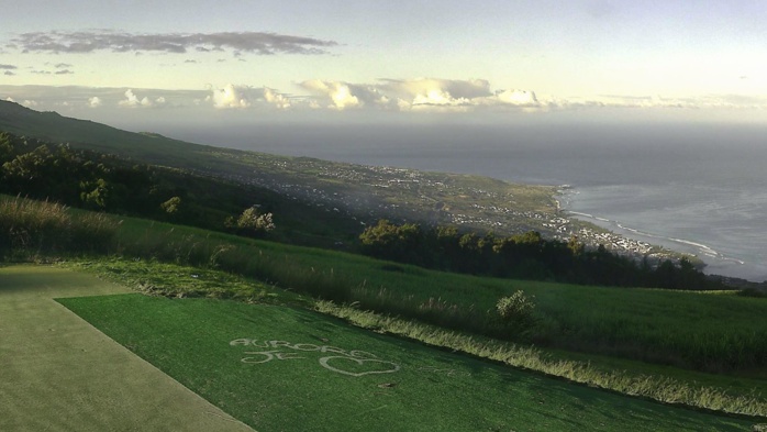 08h: vue toujours aussi saisissante sur Saint Leu depuis Colimaçons. Météo Réunion.