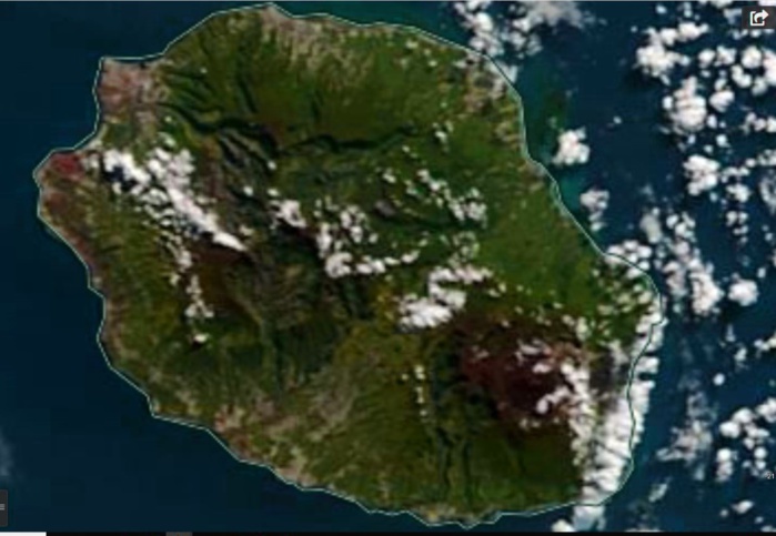 Le satellite Terra est passé au dessus de la REUNION ce matin à 10h30. Grand retour du soleil sur la moitié est. NASA US