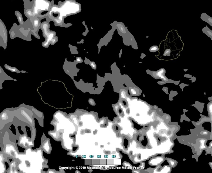 Arome anticipait un ciel dégagé en ce début de matinée sur la REUNION. METEO FRANCE Arome anticipait un ciel dégagé en ce début de matinée sur la REUNION. METEO FRANCE