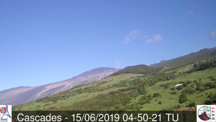 Même les pentes Est du volcan bénéficient d'un ciel dégagé. METEO REUNION