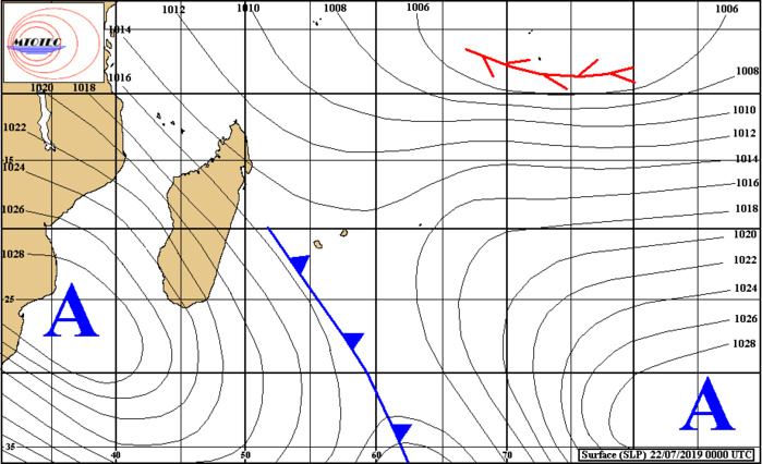 Analyse de la situation de surface ce matin. Le système frontal est dans le voisinage de la REUNION. Il est suivi par l'anticyclone et des températures plus conformes à l'hiver austral. MTOTEC