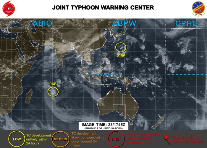 Le système 96S est actuellement classé en "LOW" par le JTWC: les chances de le voir se développer en dépression tropicale étant estimées faibles en fin d'après midi.