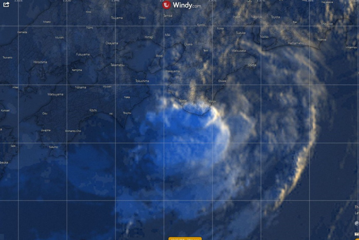 26/2030UTC. FIRST VISIBLE IMAGES OVER THE LANDFALLING AND WEAK SYSTEM 26/2030UTC. FIRST VISIBLE IMAGES OVER THE LANDFALLING AND WEAK SYSTEM