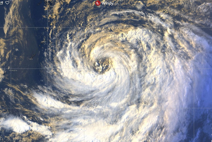 12/0830UTC. KROSA(11W) 12/0830UTC. KROSA(11W)