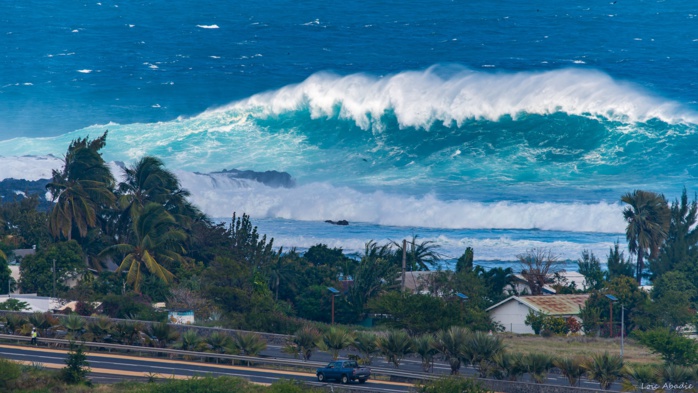 Forte houle: photos exceptionnelles de Loïc Forte houle: photos exceptionnelles de Loïc