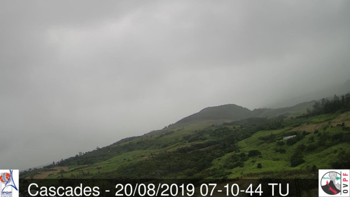 Temps humide sur le quart Sud-Est de l'île. METEO REUNION