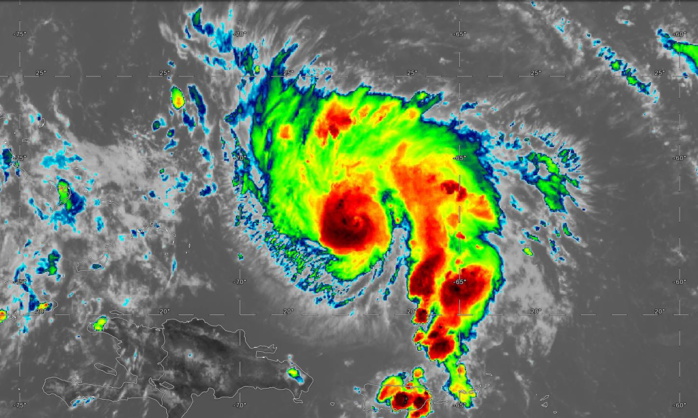 Le 29 à 13h20 temps universel. Le petit oiel commence à être visible. Le 29 à 13h20 temps universel. Le petit oiel commence à être visible.