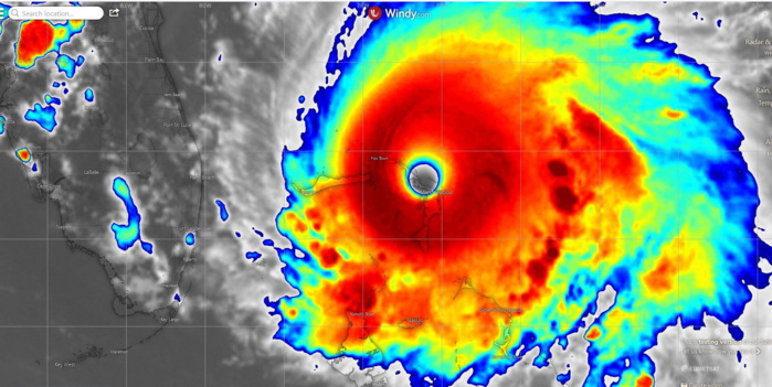 L'oeil de DORIAN au stade de cyclone très intense passe actuellement au plus près de Marsh Harbour/Bahamas.