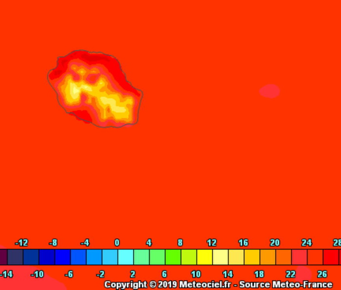 Les températures maximales sous abri atteingent et dépassent localement 28° sur le littoral( rouge). Arome.METEO FRANCE