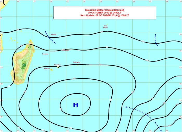 La ligne d'instabilité(pointillés) est à proximité des îles Agaléga. MMS