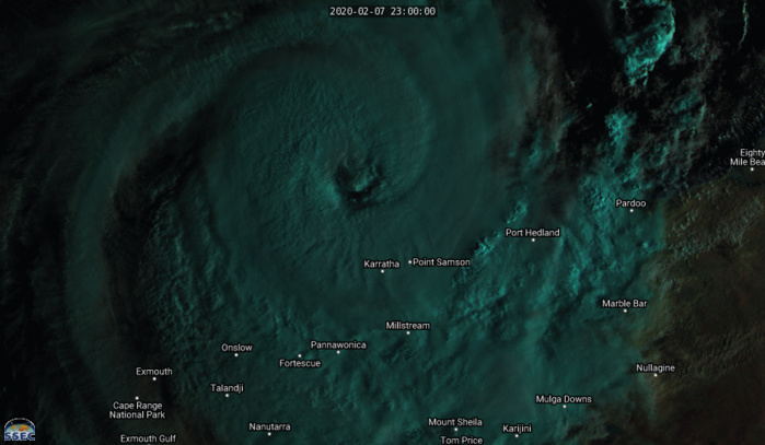 TC 14S(DAMIEN) CAT 2 US, making landfall near Karratha within the next hours
