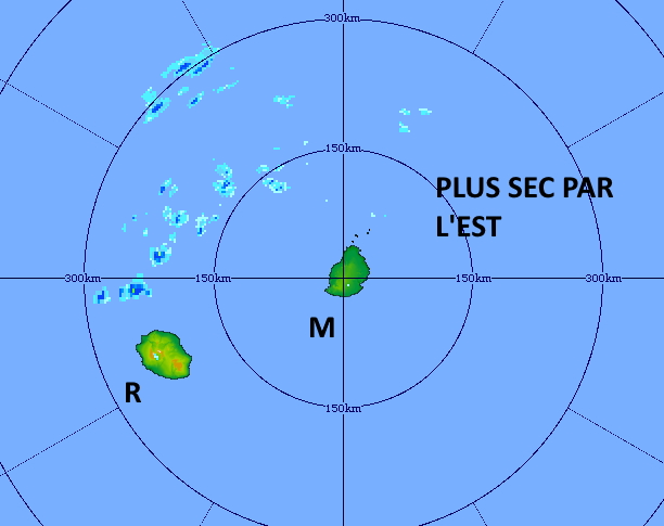 Les conditions deviennent moins humides par l'Est. Les nuages actifs transitent au Nord-Ouest de la RÉUNION. Radar de TAC/Maurice.Vendredi 12h41. MMS/Vacoas