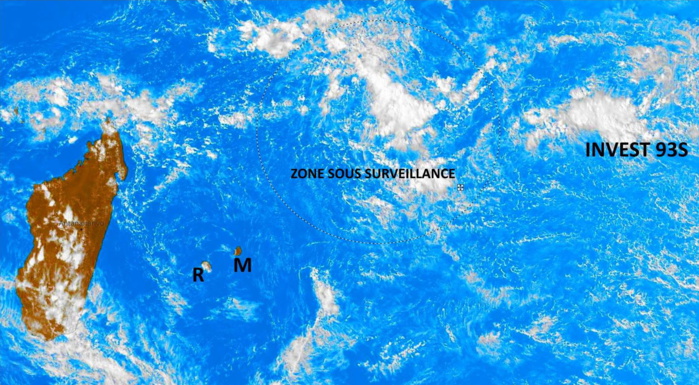 Photo satellite de 15h30. PH. Photo satellite de 15h30. PH.