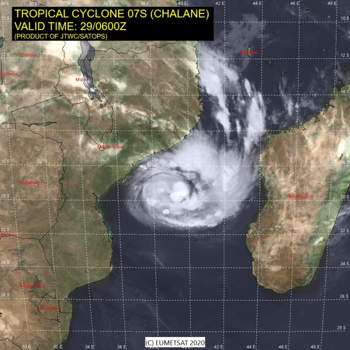 TC 07S(CHALANE) intensifying and forecast to make landfall near Beira/MOZ with winds close to US/CAT 1 TC 07S(CHALANE) intensifying and forecast to make landfall near Beira/MOZ with winds close to US/CAT 1