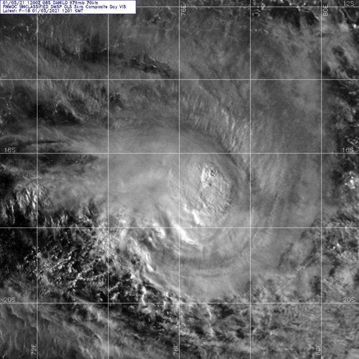 05/1201UTC. DMSP. SATELLITE IMAGERY SHOWS THE SYSTEM HAS MAINTAINED COMPACT DEEP  CENTRAL CONVECTION WITH SHORT RAIN BANDS WRAPPED TIGHTER INTO THE  CORE.